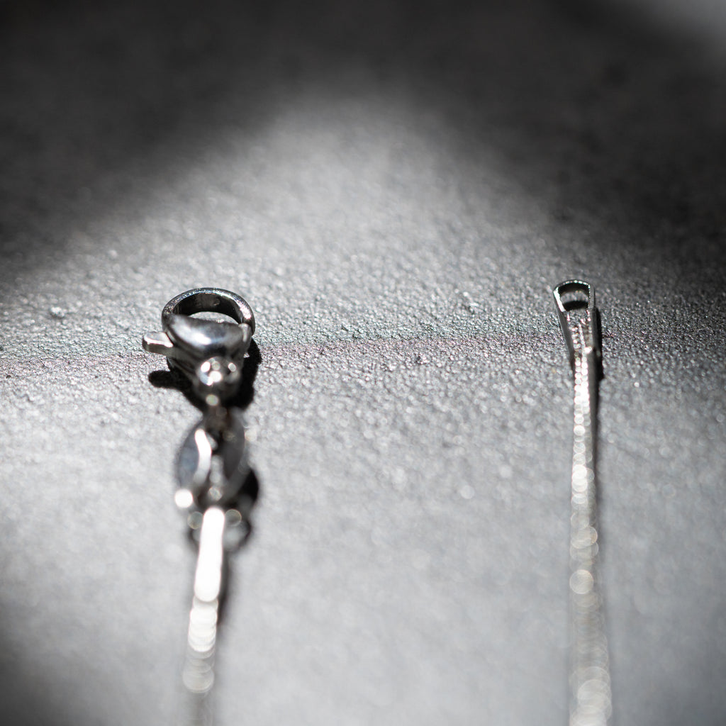 Anhänger mit einer Iris