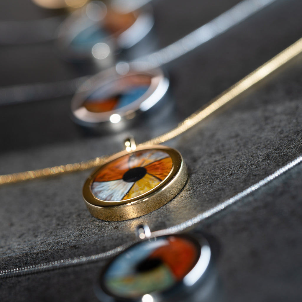 Anhänger mit 5 Iriden (Familie)