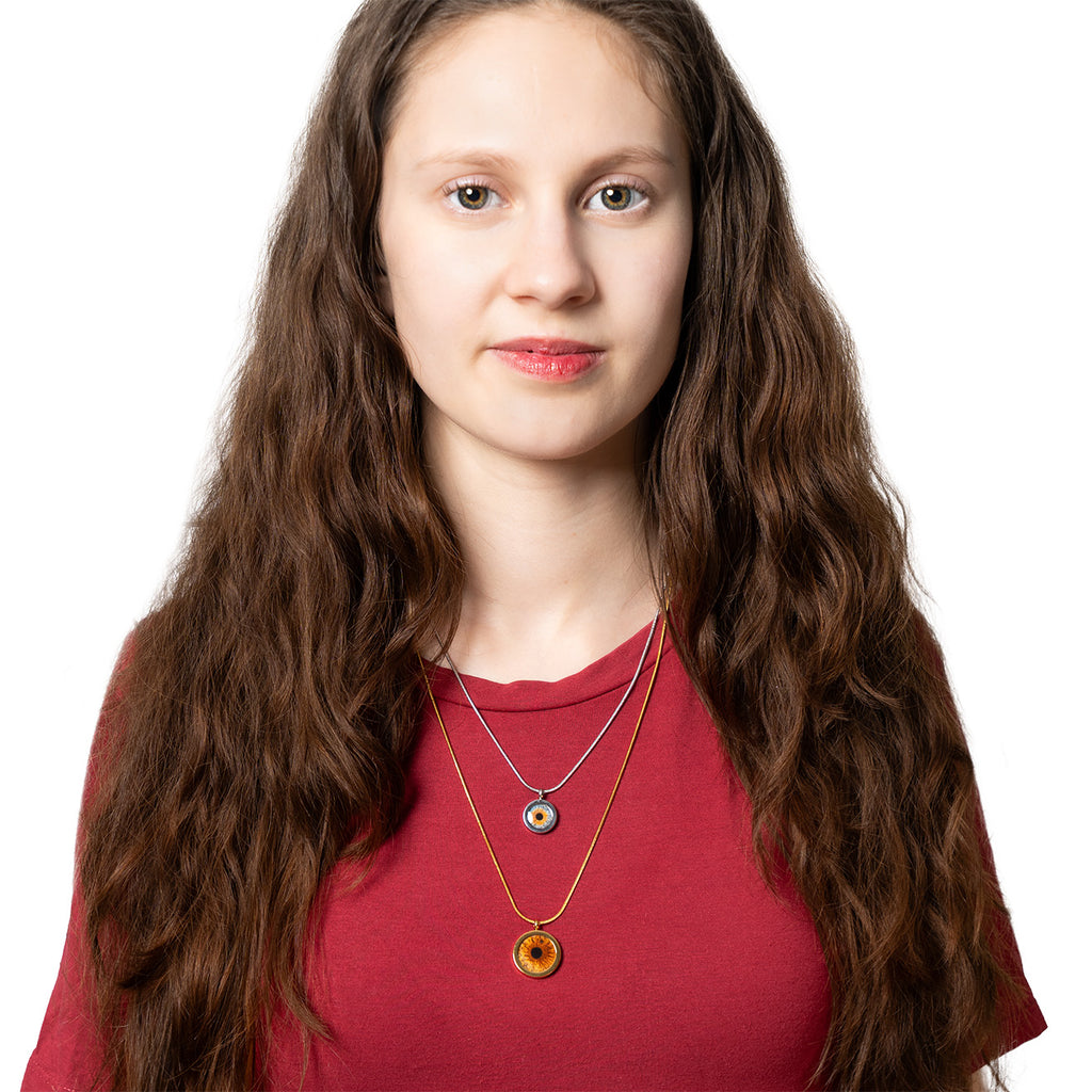 Anhänger mit einer Iris